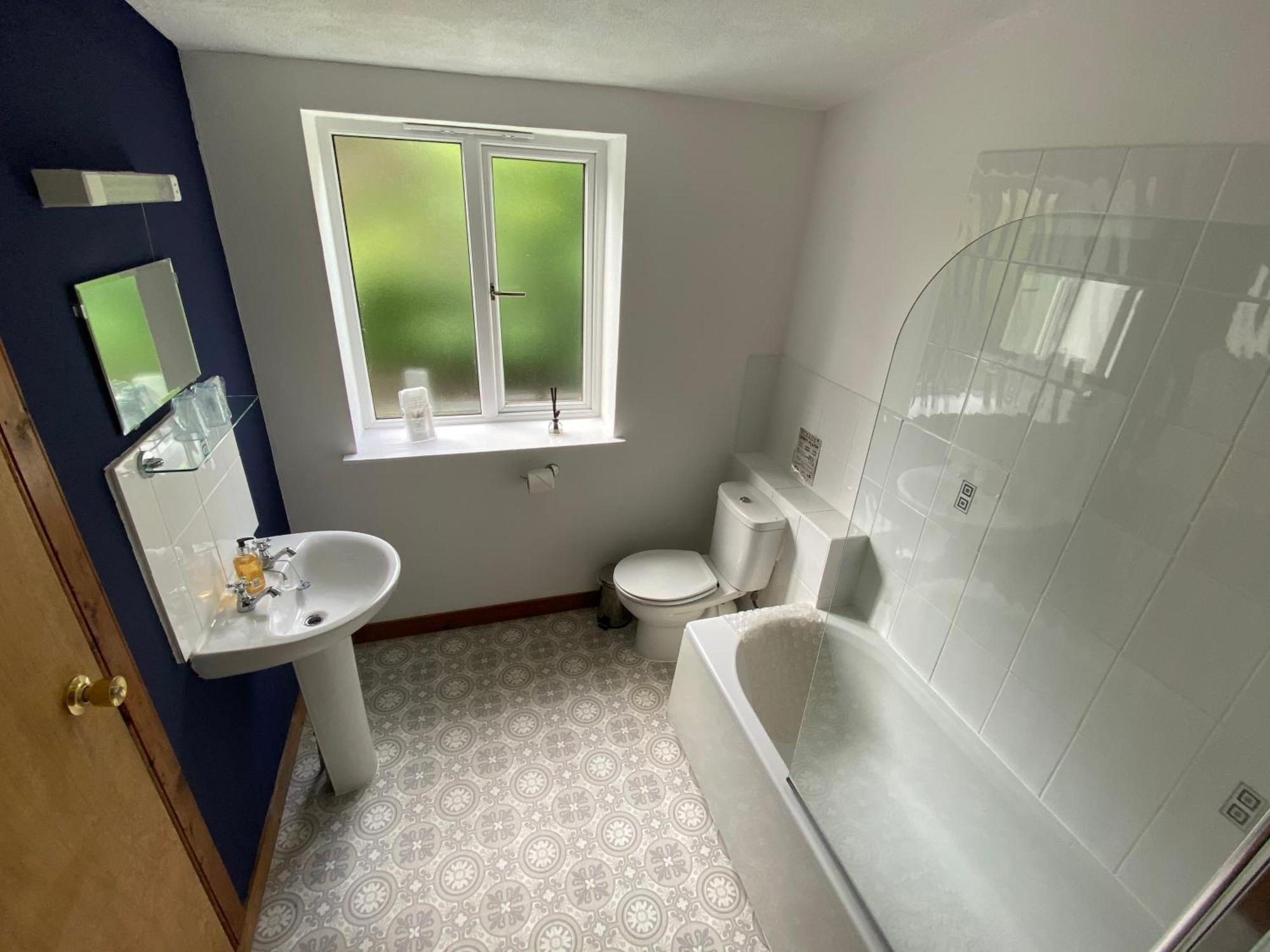 Tomatin Glenan Lodge Self Catering מראה חיצוני תמונה